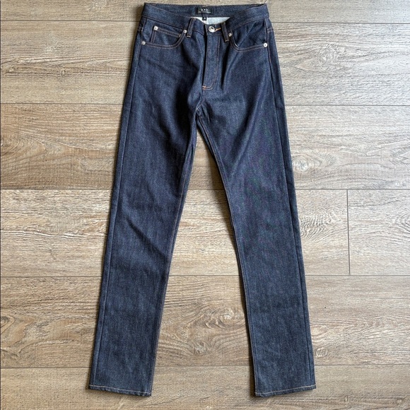 A.P.C. Men’s Petit New Standard Japanese Selvaged Denim Mid Rise Tapered Jeans - Picture 2 of 5